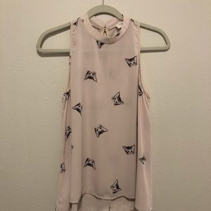 Cat pattern blush colored top
